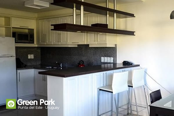 Departamento en Alquiler en Green Park con 2 Ambientes